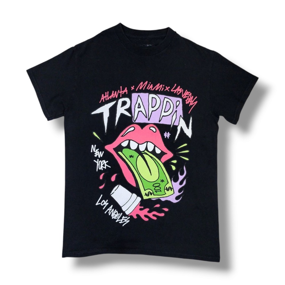 Fashion Nova Trappin' Atlanta, Miami, Los Angeles Black T-Shirt Women's Small